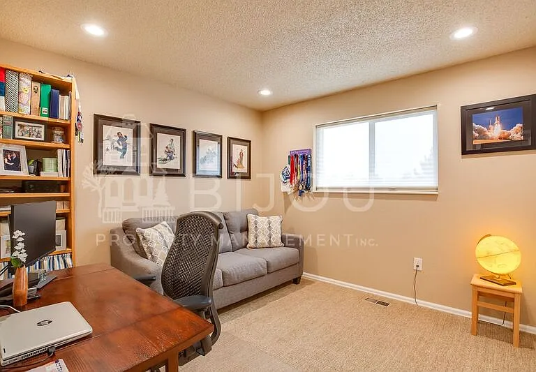 355 Waco Ct — Photo 23