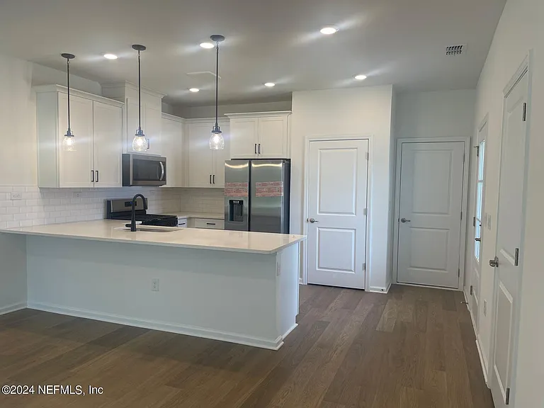 21 Mellowood Ln — Photo 15