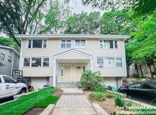 119 Chestnut St, Brookline, MA 02445