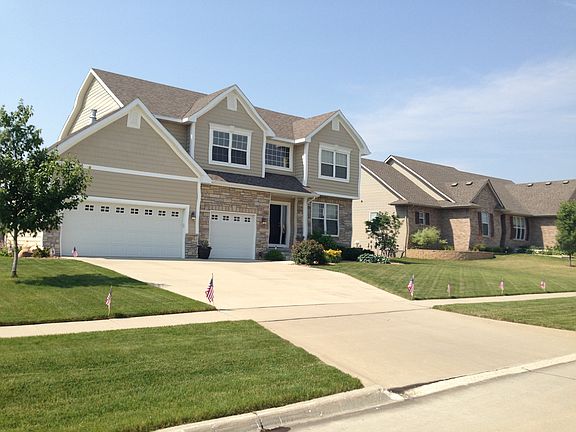 3rd image of 8960 Lake Dr