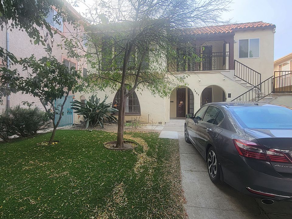 1st image of 1427 S Shenandoah St #1427