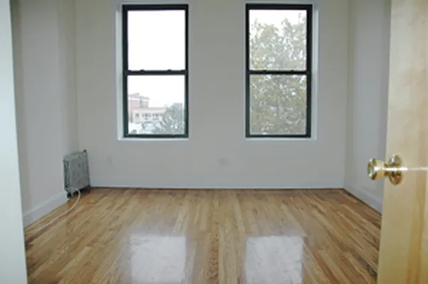 Rented by Boerum Hill Realty | media 27