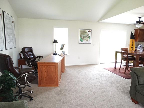 Den/Office/Family Room