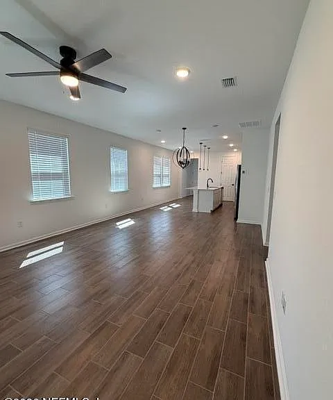 915 Cedar Slough Dr — Photo 11