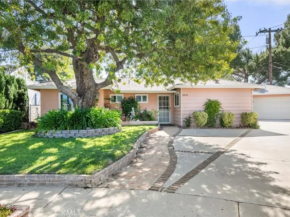 28044 Lacomb Dr, Santa Clarita, CA 91351
