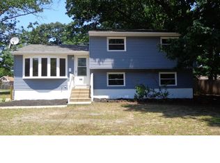 186 Asbury Ave, West Deptford, NJ 08086