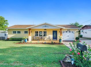 39101 Haven Ave, Zephyrhills, FL 33542