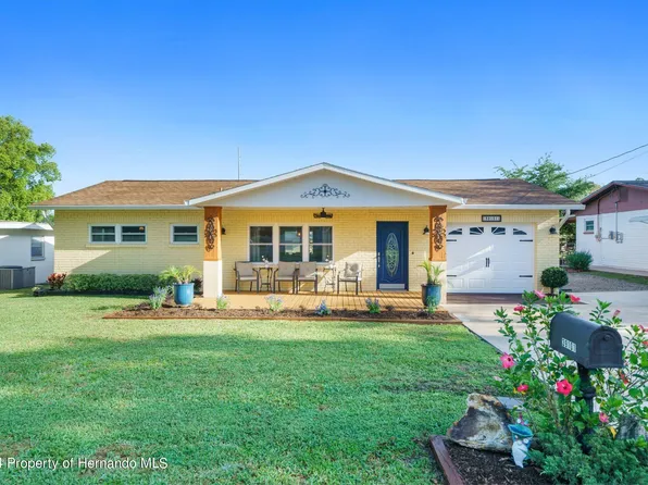 39101 Haven Ave, Zephyrhills, FL 33542