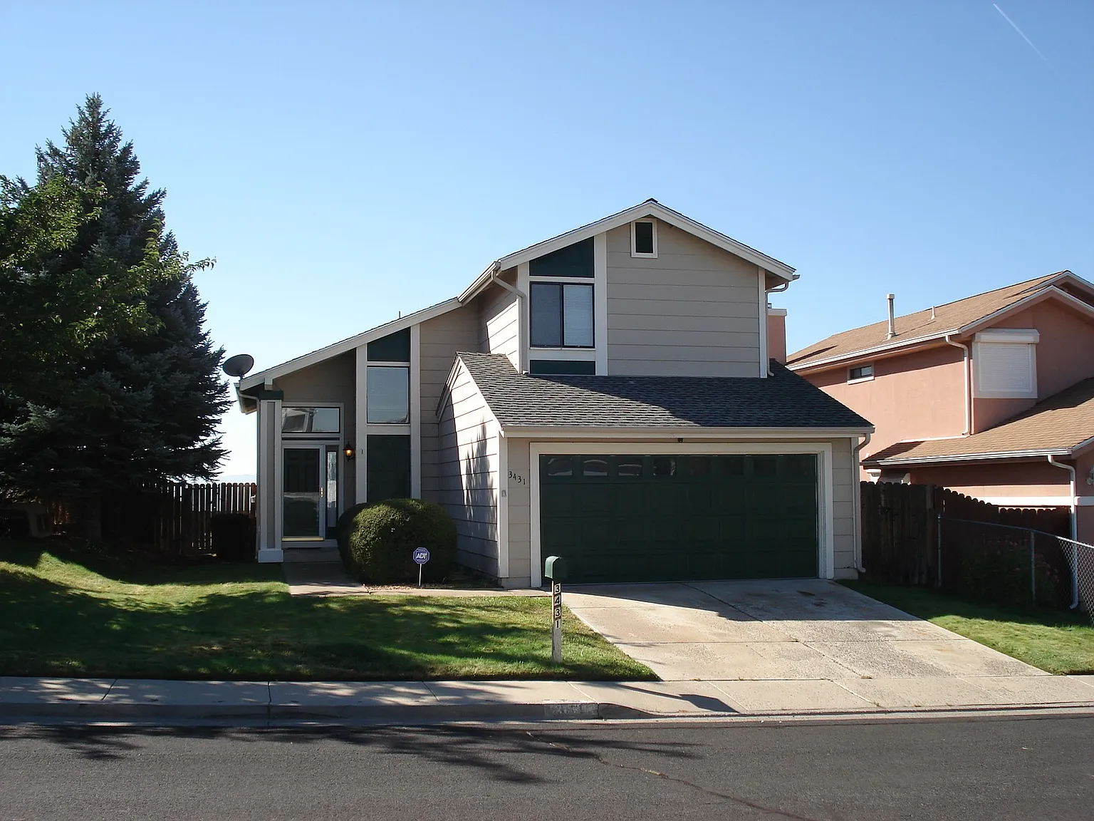 3431 Ridgecrest Dr photo 1