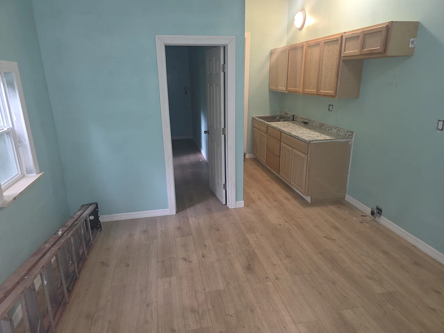 11225 Merrill St — Photo 2