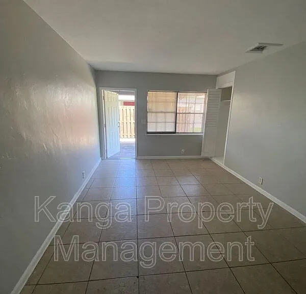 3716 Henry Ave — Photo 5