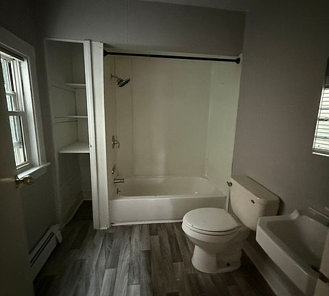 5th image of 92 Day St Floor 1