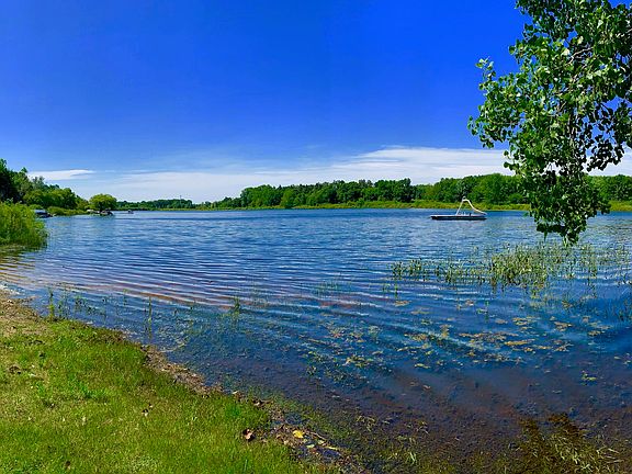 3rd image of 248 Ellsworth Lake Dr