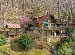 116 Cracker Trl, Clyde, NC 28721