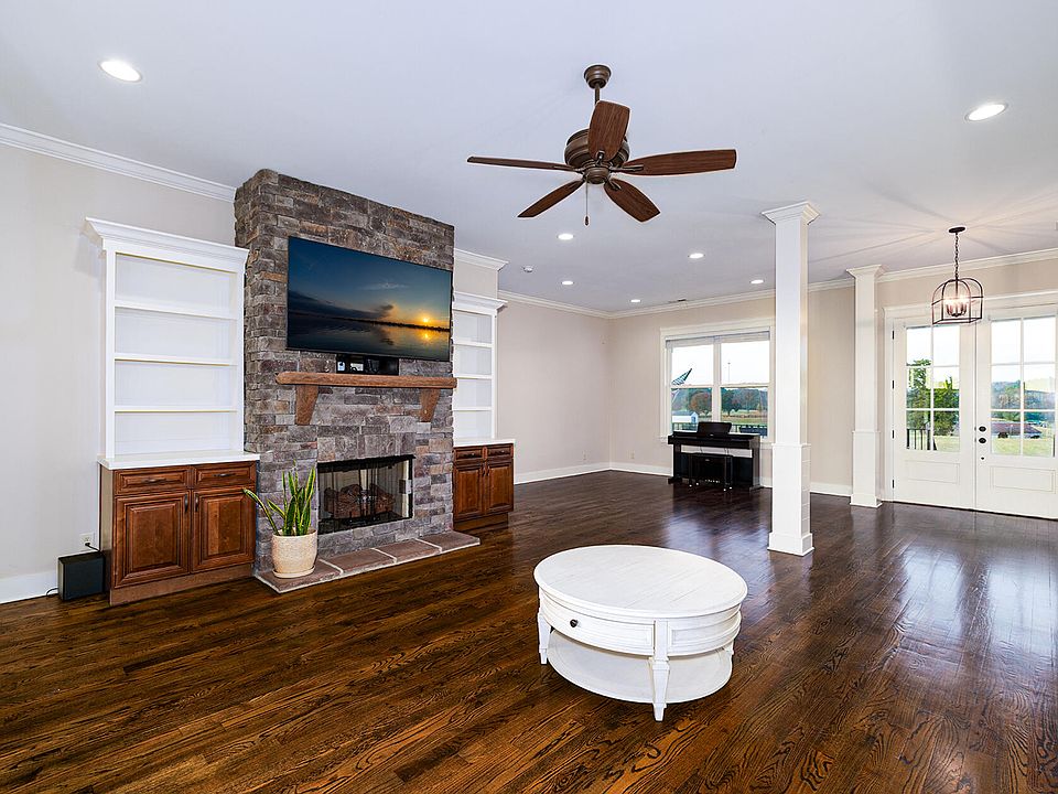 16th image of this home