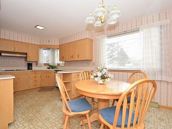 Dinette into Kitchen