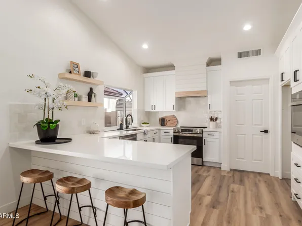 10828 E FLINTLOCK Drive, Sun Lakes, AZ 85248