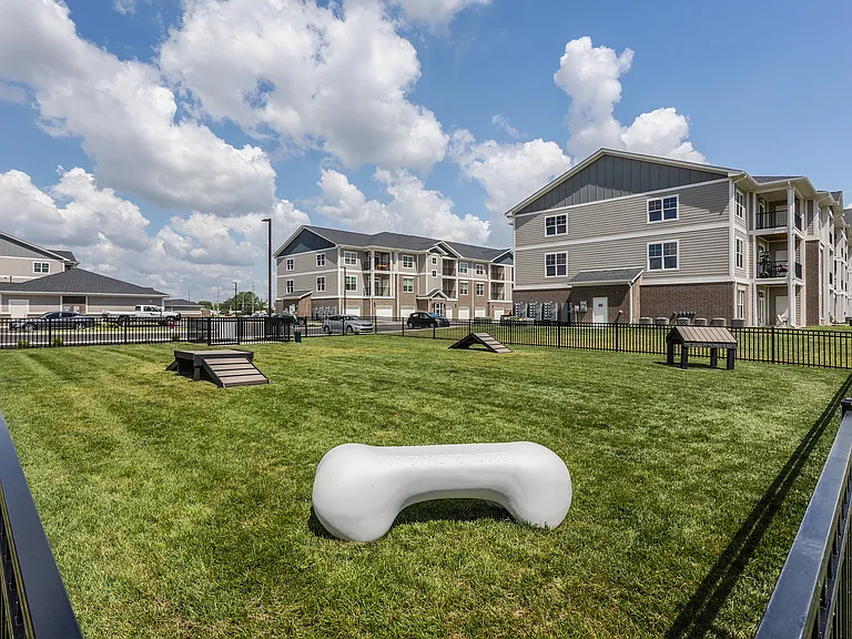 Promenade Flats — Photo 24