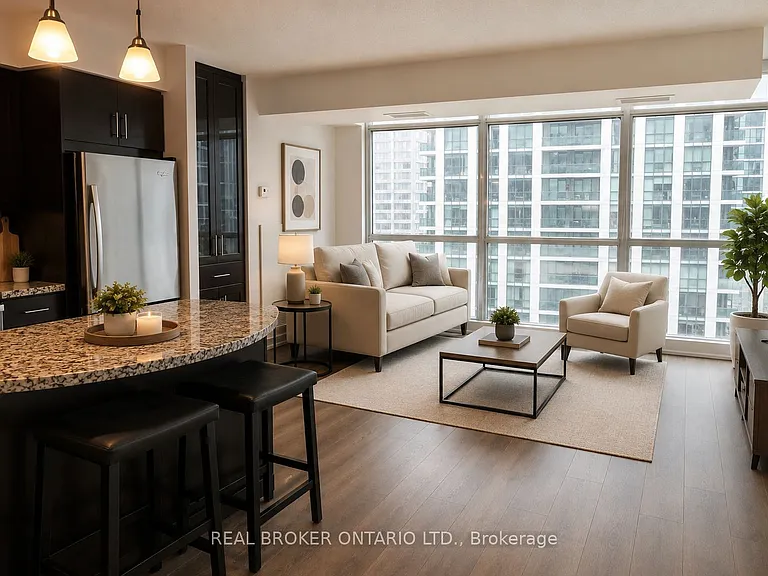 18 Yonge St #1013 — Photo 1