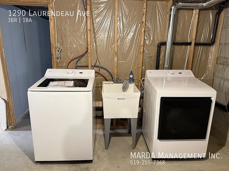 1290 Laurendeau Ave — Photo 37