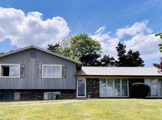 481 Ravenwood Dr, Morristown, TN 37814