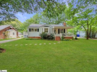 11 Amber Dr, Greenville, SC 29607