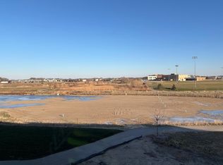 1915 Prospect Ln, Carver, MN 55315