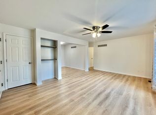 14524 Cazado Dr APT F, Chesterfield, MO 63017