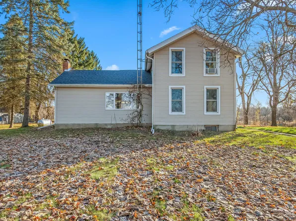 3651 Steamburg Rd, Hillsdale, MI 49242