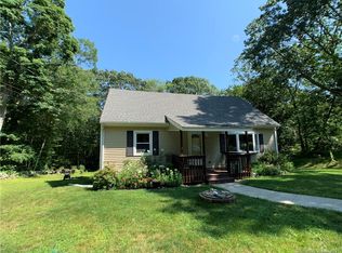 402 Oral School Rd, Groton, CT 06355