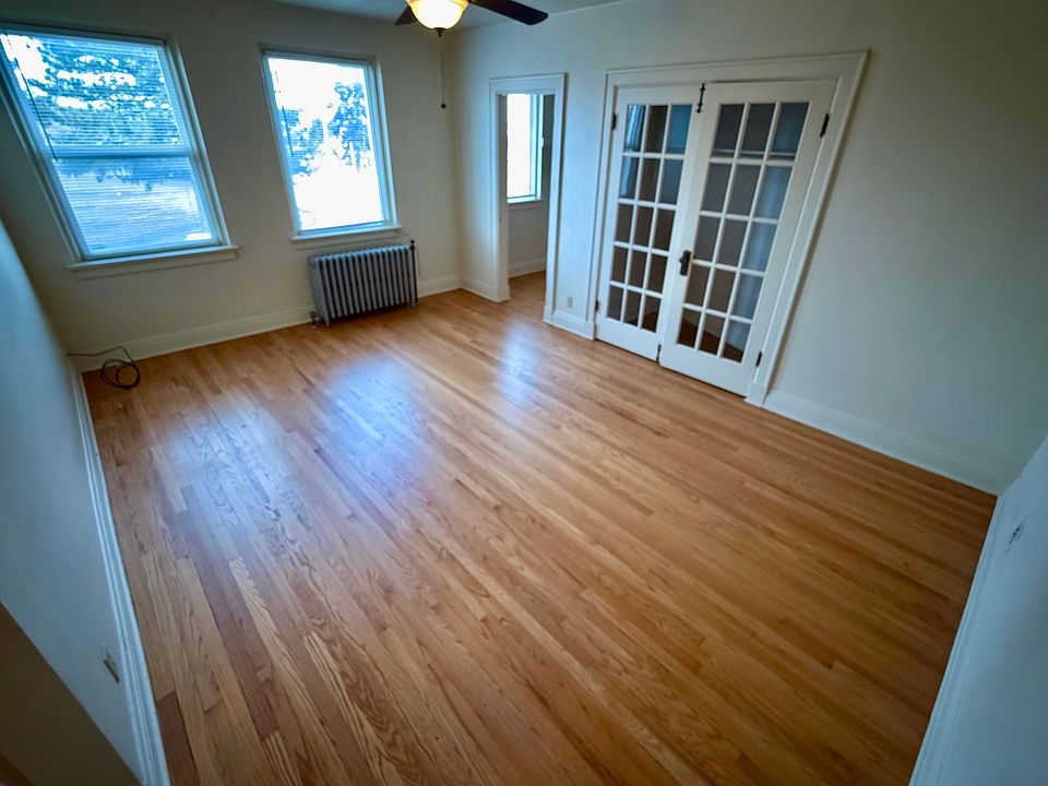 1st image of 1413 Helena Ave