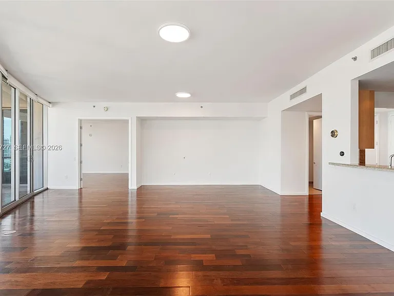 5959 Collins Ave #1101 — Photo 5