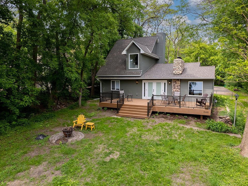 2440 E Medicine Lake Blvd, Plymouth, MN 55441 MLS 6443743 Zillow