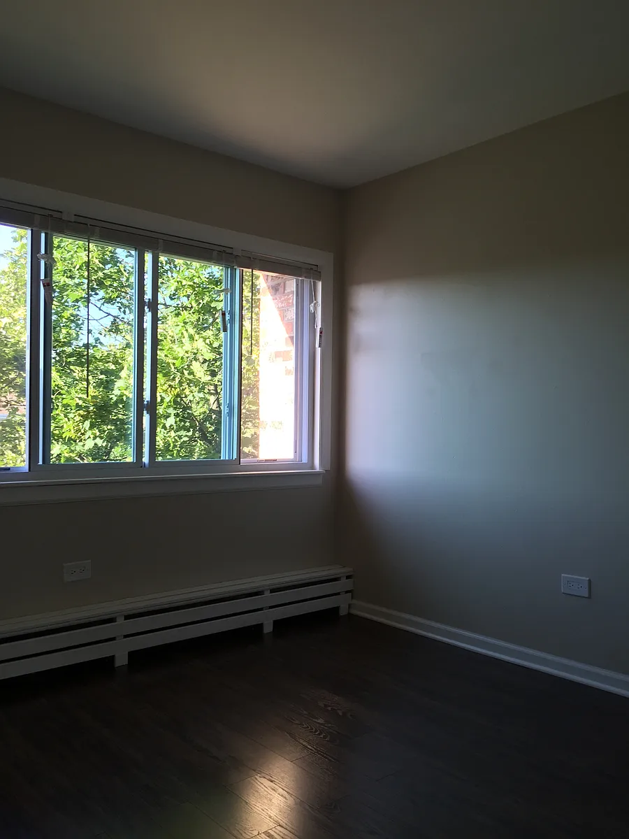 Building Photo - 8631 W Foster Ave #3B