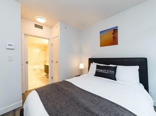 1283 Howe St N, Vancouver, BC V6Z 0E3