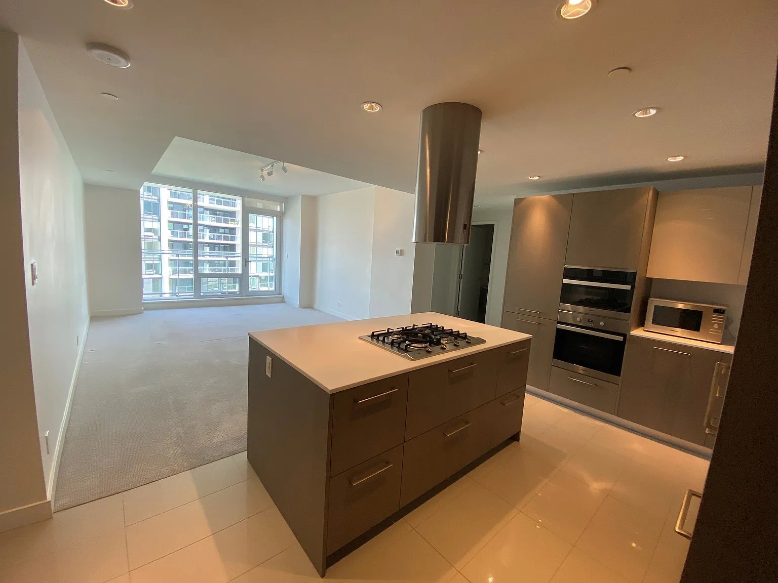 6633 Pearson Way Richmond — Photo 3
