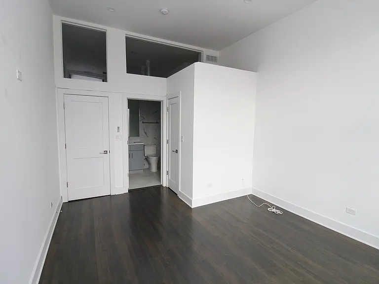 1474 N Milwaukee Ave #2F — Photo 3