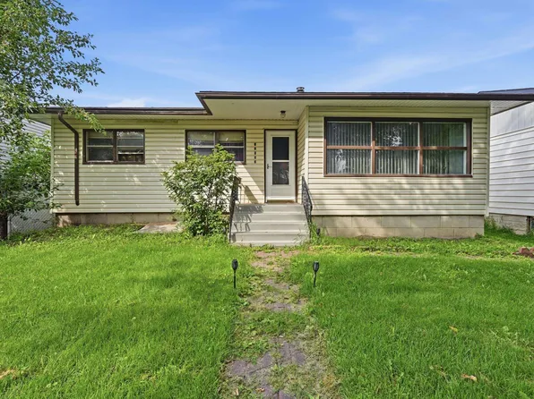 11622 133rd St NW, Edmonton, AB T5M 1H5
