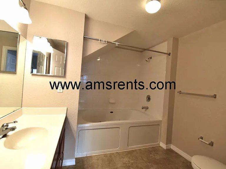 4601 Yellowgold Rd W #8-102 — Photo 12