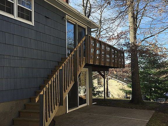 Stairs to Deck. New!
