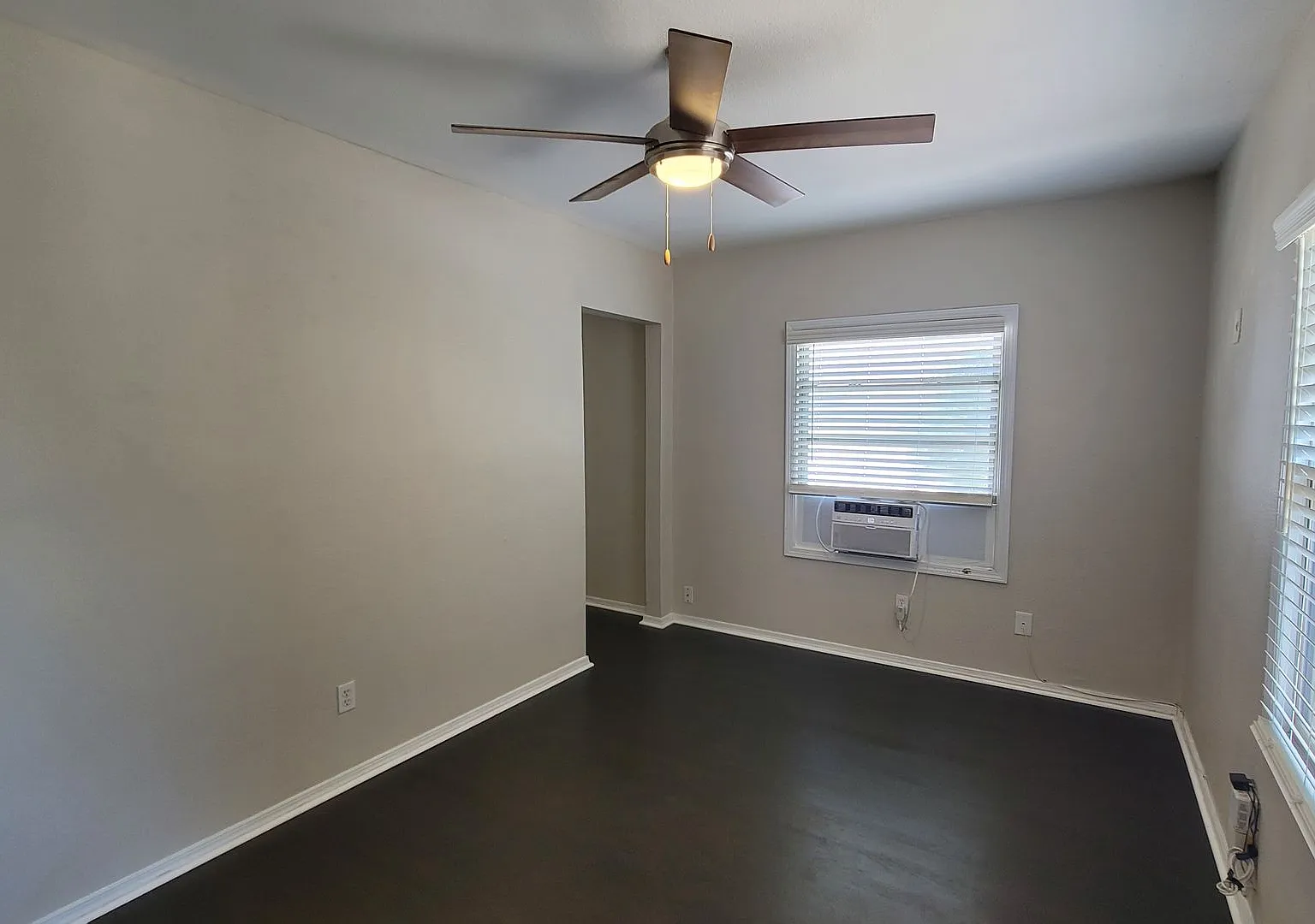 137 Norwood Court — Photo 4
