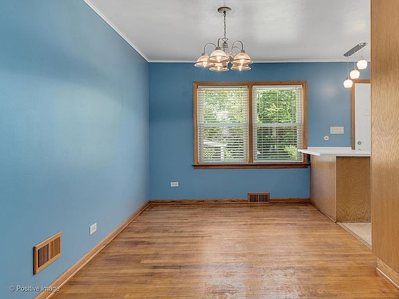 4th image of 501 N Yale Ave