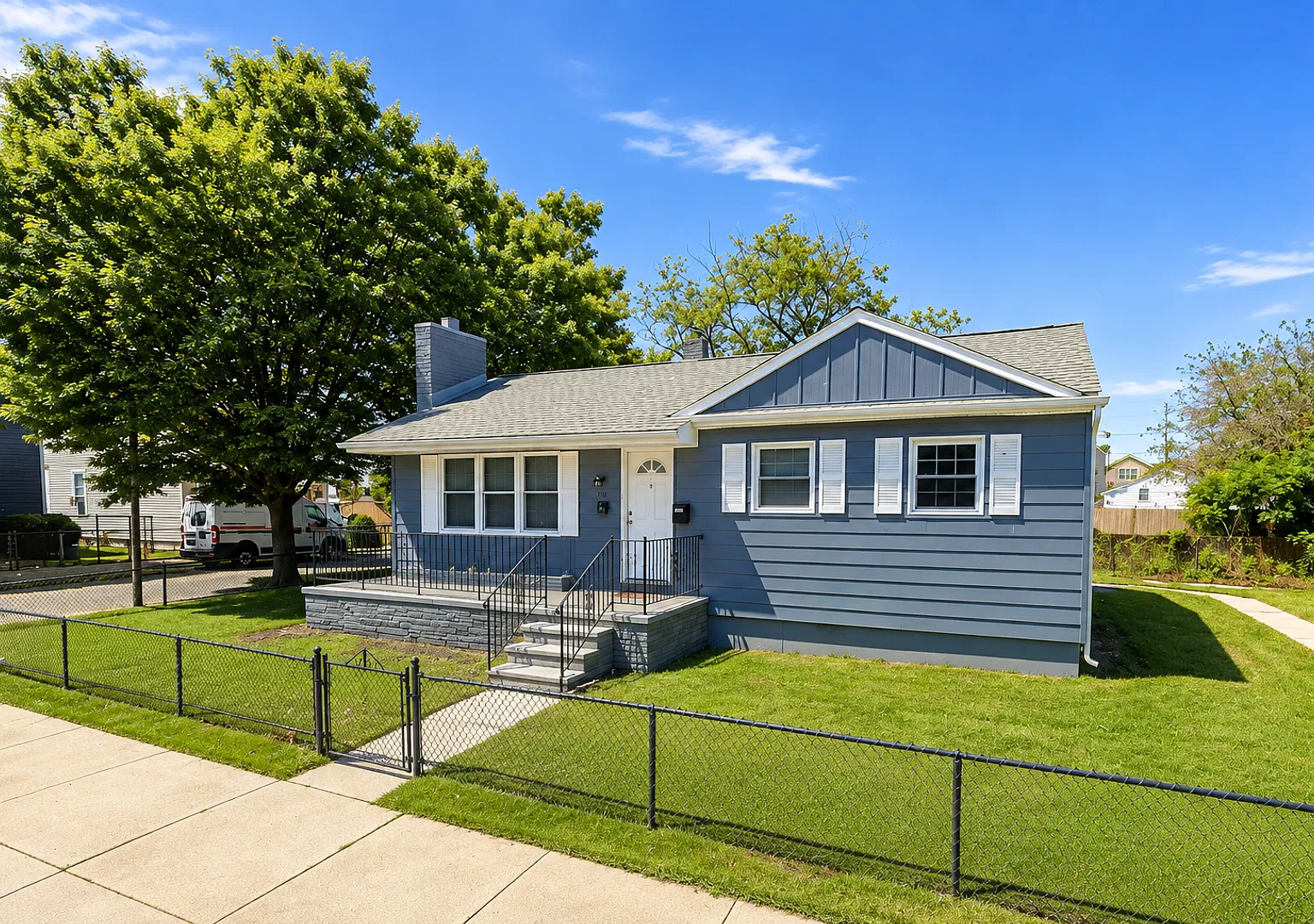 Updated 3-Bedroom Single-Family Home with Gated Yard in Atlantic City — Photo 2
