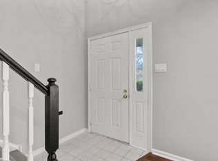23 Locust Ln, Newtown, PA 18940