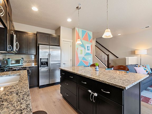5th image of 11572 SE Aquila St