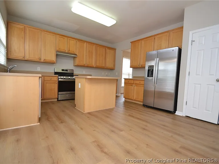 7830 Clover Creek Ct — Photo 11