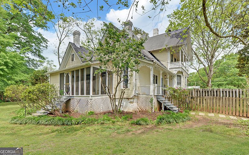 Property photo 44