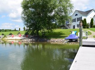 185 Sandy Point Ct, Union Hall, VA 24176