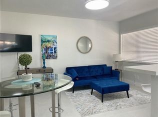 17 NE 9th Ave APT 1, Fort Lauderdale, FL 33301