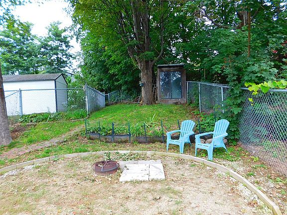 Fire Pit, Room for pool